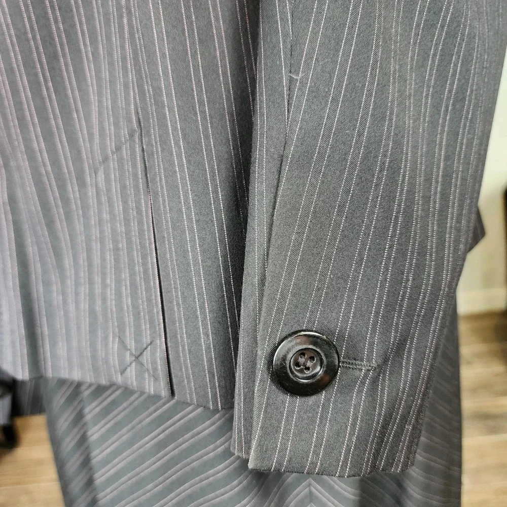 Worthington Pinstripe Skirt Suit Set Womens 12 Gray A-Line Office Business Work